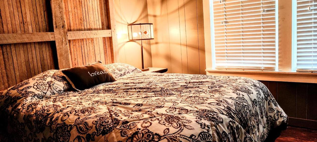 Hocking Hills Rusty Lofts Διαμέρισμα Logan Εξωτερικό φωτογραφία